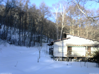 長野県菅平高原 ゆたか山荘 西側(坂上) 2026/02/18 07:15