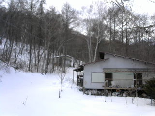 長野県菅平高原 ゆたか山荘 西側(坂上) 2026/02/18 14:45