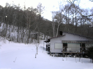 長野県菅平高原 ゆたか山荘 西側(坂上) 2026/02/18 16:00