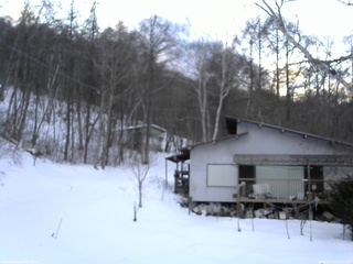 長野県菅平高原 ゆたか山荘 西側(坂上) 2026/02/18 17:15