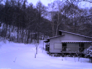 長野県菅平高原 ゆたか山荘 西側(坂上) 2026/02/19 06:15