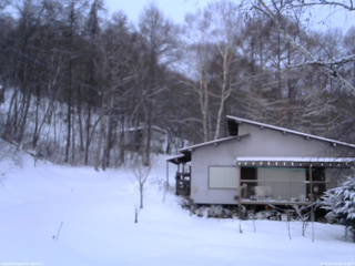 長野県菅平高原 ゆたか山荘 西側(坂上) 2026/02/19 06:30