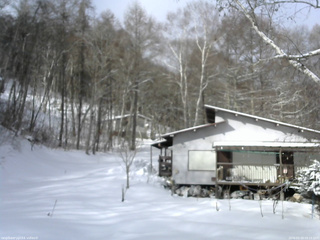 長野県菅平高原 ゆたか山荘 西側(坂上) 2026/02/19 09:15