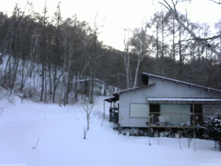 長野県菅平高原 ゆたか山荘 西側(坂上) 2026/02/19 16:30