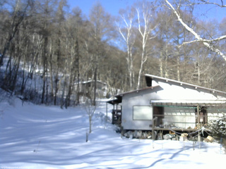長野県菅平高原 ゆたか山荘 西側(坂上) 2026/02/20 08:30