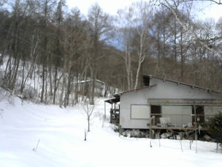 長野県菅平高原 ゆたか山荘 西側(坂上) 2026/02/20 12:30