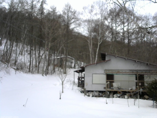 長野県菅平高原 ゆたか山荘 西側(坂上) 2026/02/20 13:45