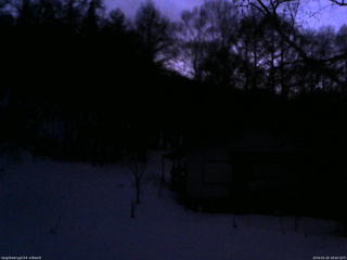 長野県菅平高原 ゆたか山荘 西側(坂上) 2026/02/20 18:00