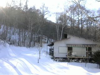 長野県菅平高原 ゆたか山荘 西側(坂上) 2026/02/21 15:15