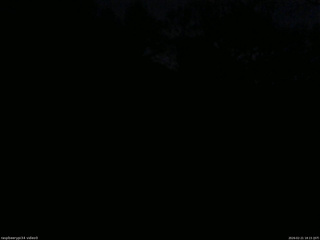 長野県菅平高原 ゆたか山荘 西側(坂上) 2026/02/21 18:15