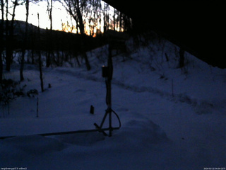 長野県菅平高原 ゆたか山荘 南側 2026/02/22 06:00