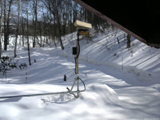 長野県菅平高原 ゆたか山荘 南側 2026/02/22 12:00