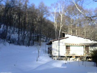 長野県菅平高原 ゆたか山荘 西側(坂上) 2026/02/22 07:15