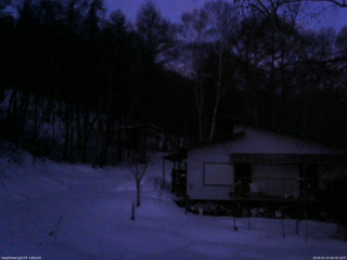 長野県菅平高原 ゆたか山荘 西側(坂上) 2026/02/23 06:00