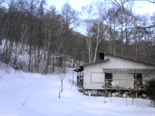 長野県菅平高原 ゆたか山荘 西側(坂上) 2026/02/23 07:45