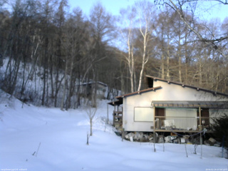 長野県菅平高原 ゆたか山荘 西側(坂上) 2026/02/24 07:00