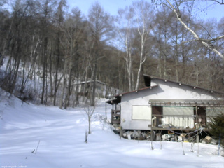 長野県菅平高原 ゆたか山荘 西側(坂上) 2026/02/24 09:15
