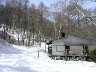 長野県菅平高原 ゆたか山荘 西側(坂上) 2026/02/24 11:30
