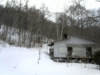 長野県菅平高原 ゆたか山荘 西側(坂上) 2026/02/24 16:00
