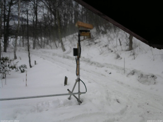 長野県菅平高原 ゆたか山荘 南側 2026/02/25 12:15