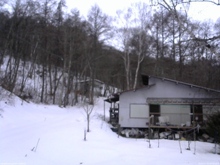 長野県菅平高原 ゆたか山荘 西側(坂上) 2026/02/25 06:45