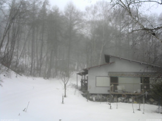 長野県菅平高原 ゆたか山荘 西側(坂上) 2026/02/25 13:45