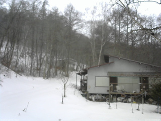長野県菅平高原 ゆたか山荘 西側(坂上) 2026/02/25 14:30