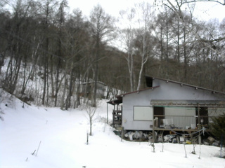 長野県菅平高原 ゆたか山荘 西側(坂上) 2026/02/26 11:30
