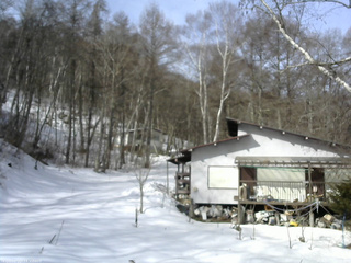長野県菅平高原 ゆたか山荘 西側(坂上) 2026/02/27 09:30