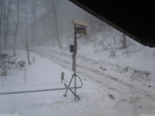 長野県菅平高原 ゆたか山荘 南側 2026/02/28 07:15