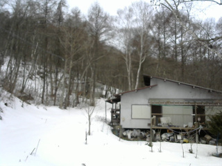 長野県菅平高原 ゆたか山荘 西側(坂上) 2026/02/28 14:30
