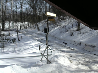 長野県菅平高原 ゆたか山荘 南側 2026/03/01 12:15
