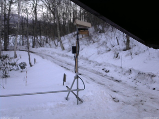 長野県菅平高原 ゆたか山荘 南側 2026/03/01 17:30