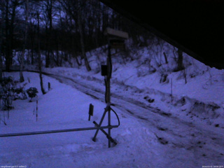 長野県菅平高原 ゆたか山荘 南側 2026/03/01 18:00