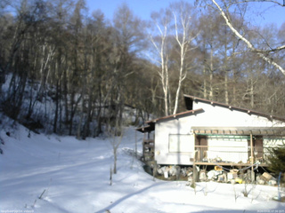 長野県菅平高原 ゆたか山荘 西側(坂上) 2026/03/01 07:30