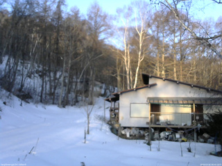 長野県菅平高原 ゆたか山荘 西側(坂上) 2026/03/02 06:45