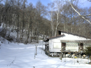 長野県菅平高原 ゆたか山荘 西側(坂上) 2026/03/02 08:30