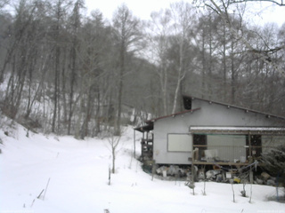 長野県菅平高原 ゆたか山荘 西側(坂上) 2026/03/03 08:15