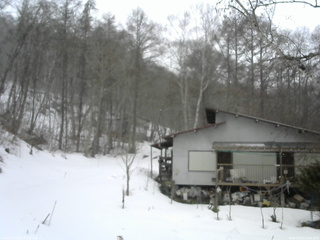 長野県菅平高原 ゆたか山荘 西側(坂上) 2026/03/03 14:00