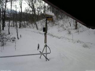 長野県菅平高原 ゆたか山荘 南側 2026/03/04 08:00