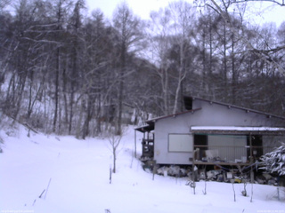 長野県菅平高原 ゆたか山荘 西側(坂上) 2026/03/04 17:45