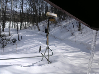 長野県菅平高原 ゆたか山荘 南側 2026/03/05 12:15