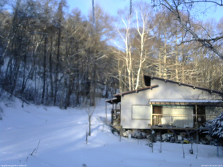 長野県菅平高原 ゆたか山荘 西側(坂上) 2026/03/05 06:45