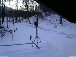 長野県菅平高原 ゆたか山荘 南側 2026/03/06 06:00