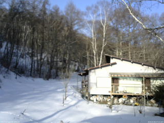 長野県菅平高原 ゆたか山荘 西側(坂上) 2026/03/06 07:15
