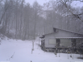 長野県菅平高原 ゆたか山荘 西側(坂上) 2026/03/07 06:15