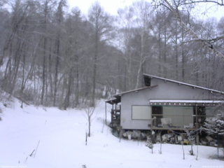 長野県菅平高原 ゆたか山荘 西側(坂上) 2026/03/07 07:45