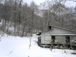 長野県菅平高原 ゆたか山荘 西側(坂上) 2026/03/07 10:45