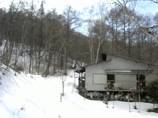 長野県菅平高原 ゆたか山荘 西側(坂上) 2026/03/07 14:45