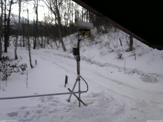 長野県菅平高原 ゆたか山荘 南側 2026/03/08 07:45